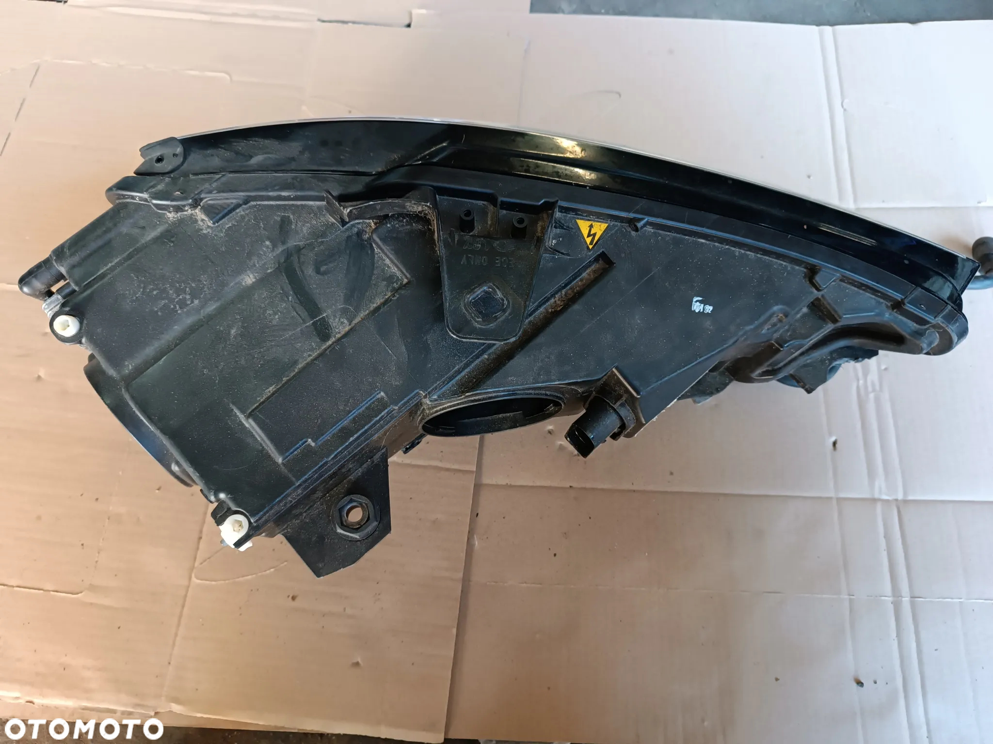 LAMPA PRZÓD PRZEDNIA LEWA AUDI A3 8V XENON - 6
