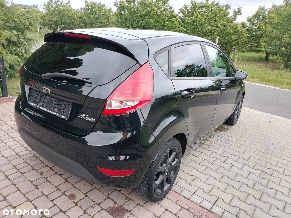 Ford Fiesta - 5