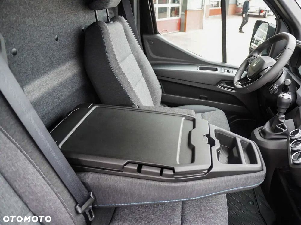Renault Master Furgon EXTRA L2H2 2.0 130KM FWD - 8