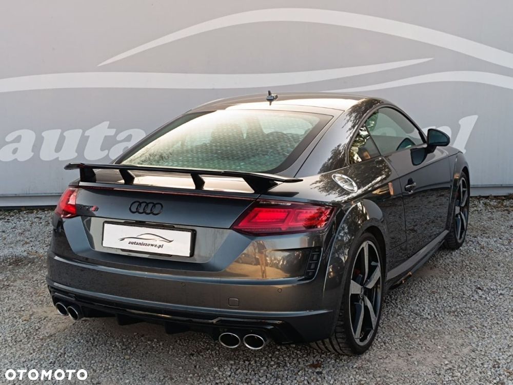 Audi TT S Coupé - 3