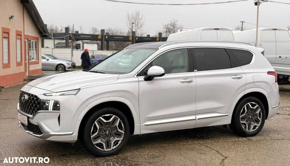 Hyundai Santa Fe - 3