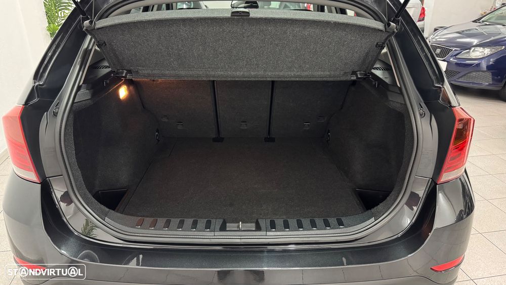 BMW X1 16 d sDrive Line Sport - 34