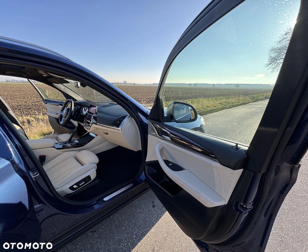 BMW X3 xDrive30i xLine - 22