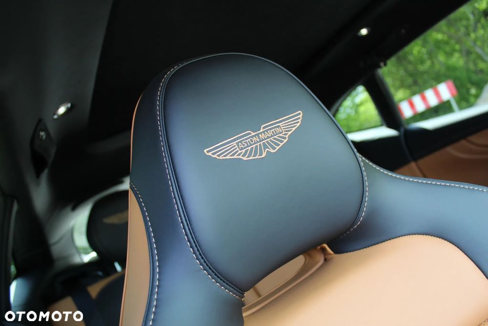 Aston Martin DBX707 - 23