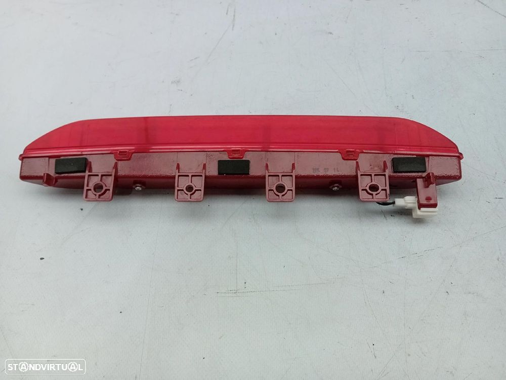 Luz stop adicional / 3º stop KIA Sportage III (SL) - 2