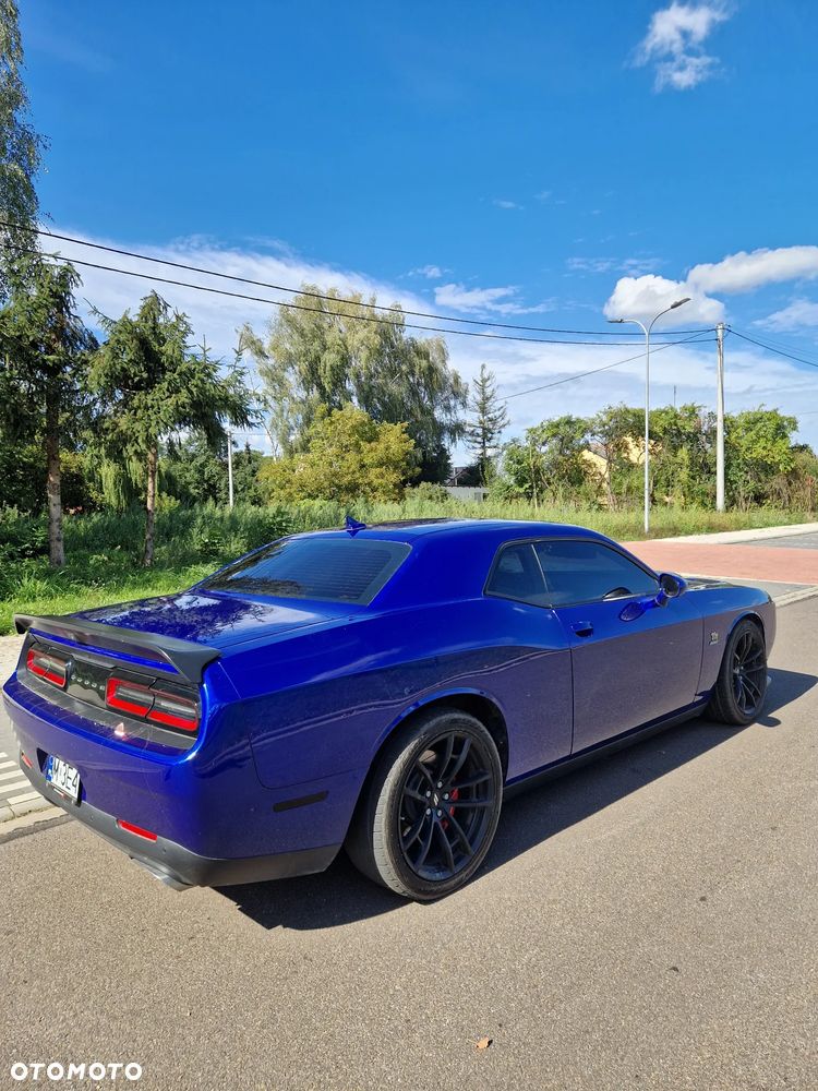 Dodge Challenger 6.4 Scat Pack - 7