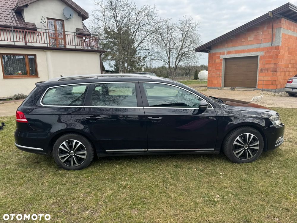 Volkswagen Passat 2.0 TSI Comfortline - 4
