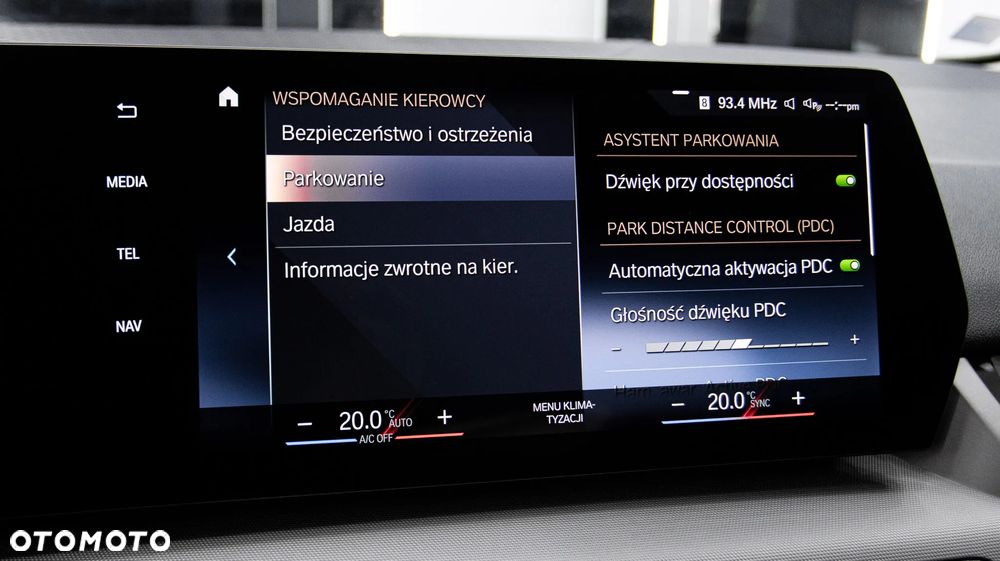 BMW Seria 2 218i - 25
