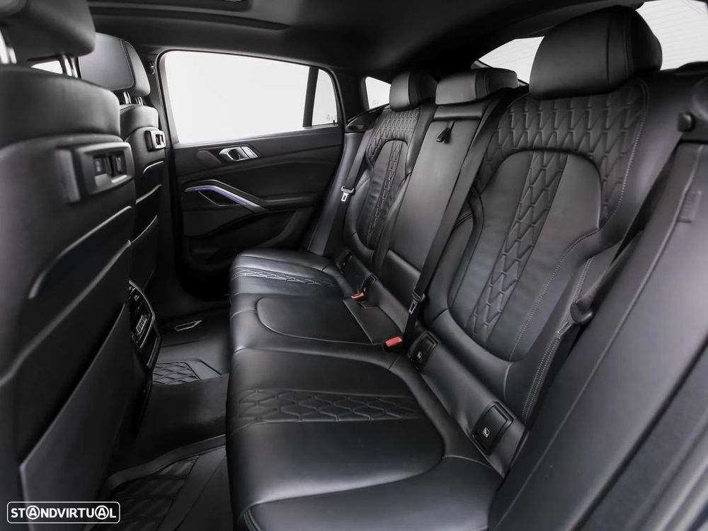 BMW X6 30 d xDrive Pack M - 13