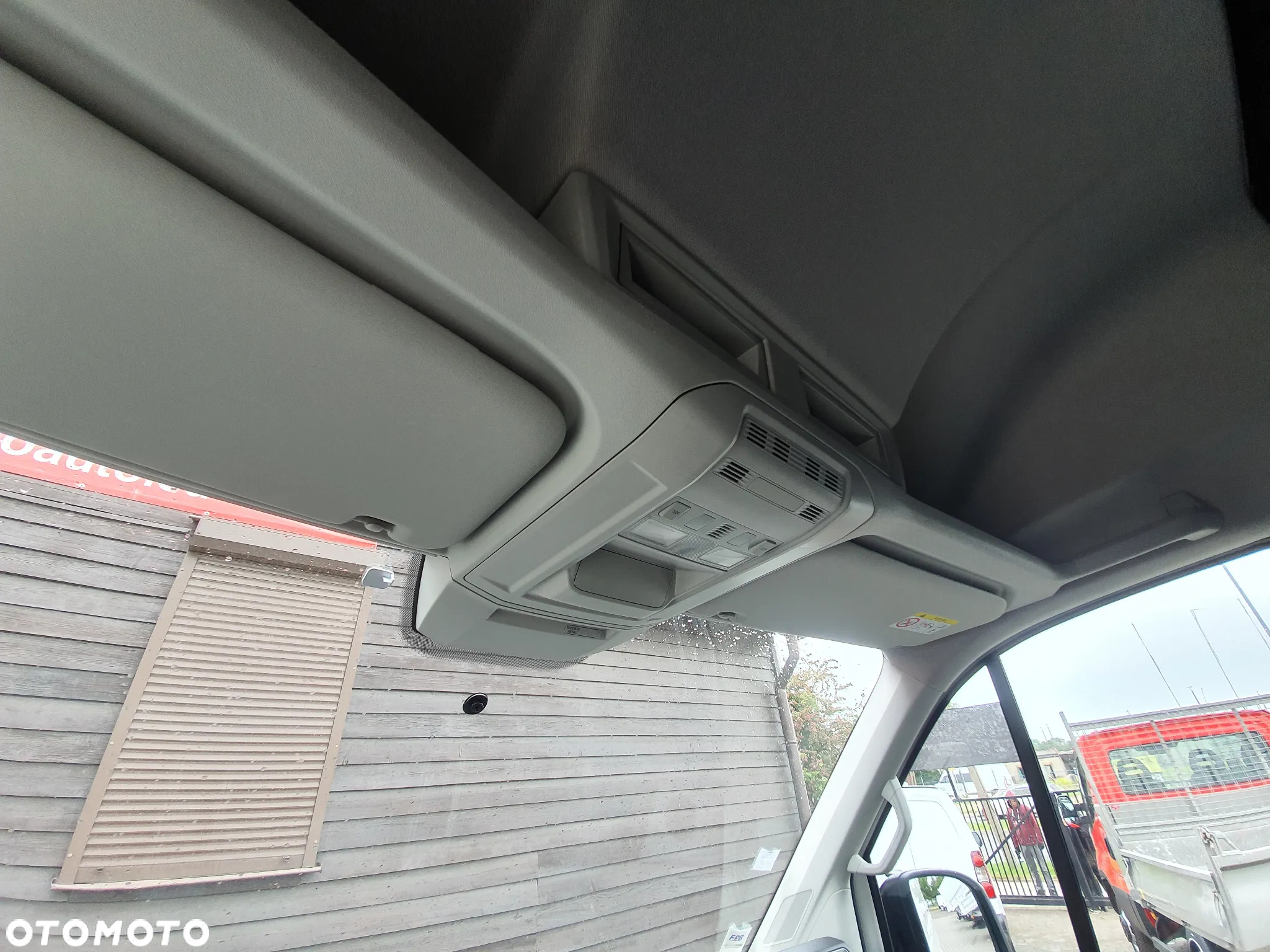 Volkswagen CRAFTER - 38