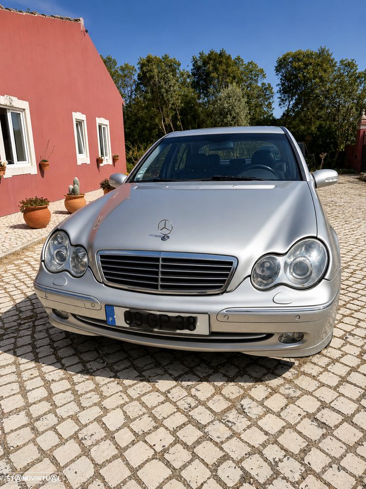 Mercedes-Benz C 220 - 3
