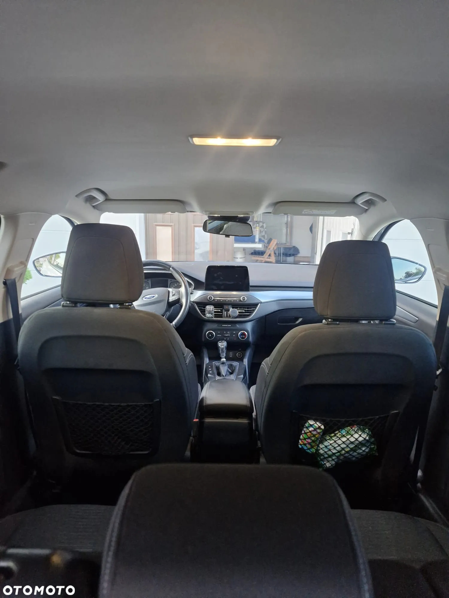 Ford Focus 1.5 EcoBoost Active - 11