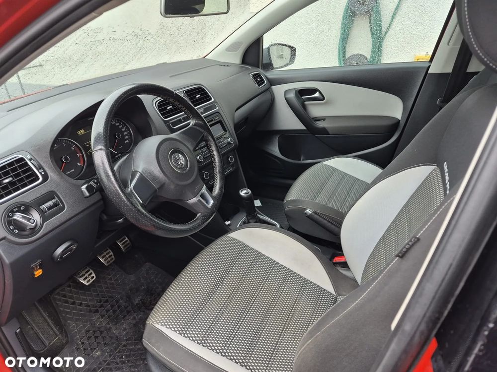 Volkswagen Polo - 14