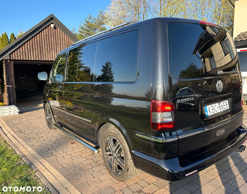 Volkswagen Multivan - 5