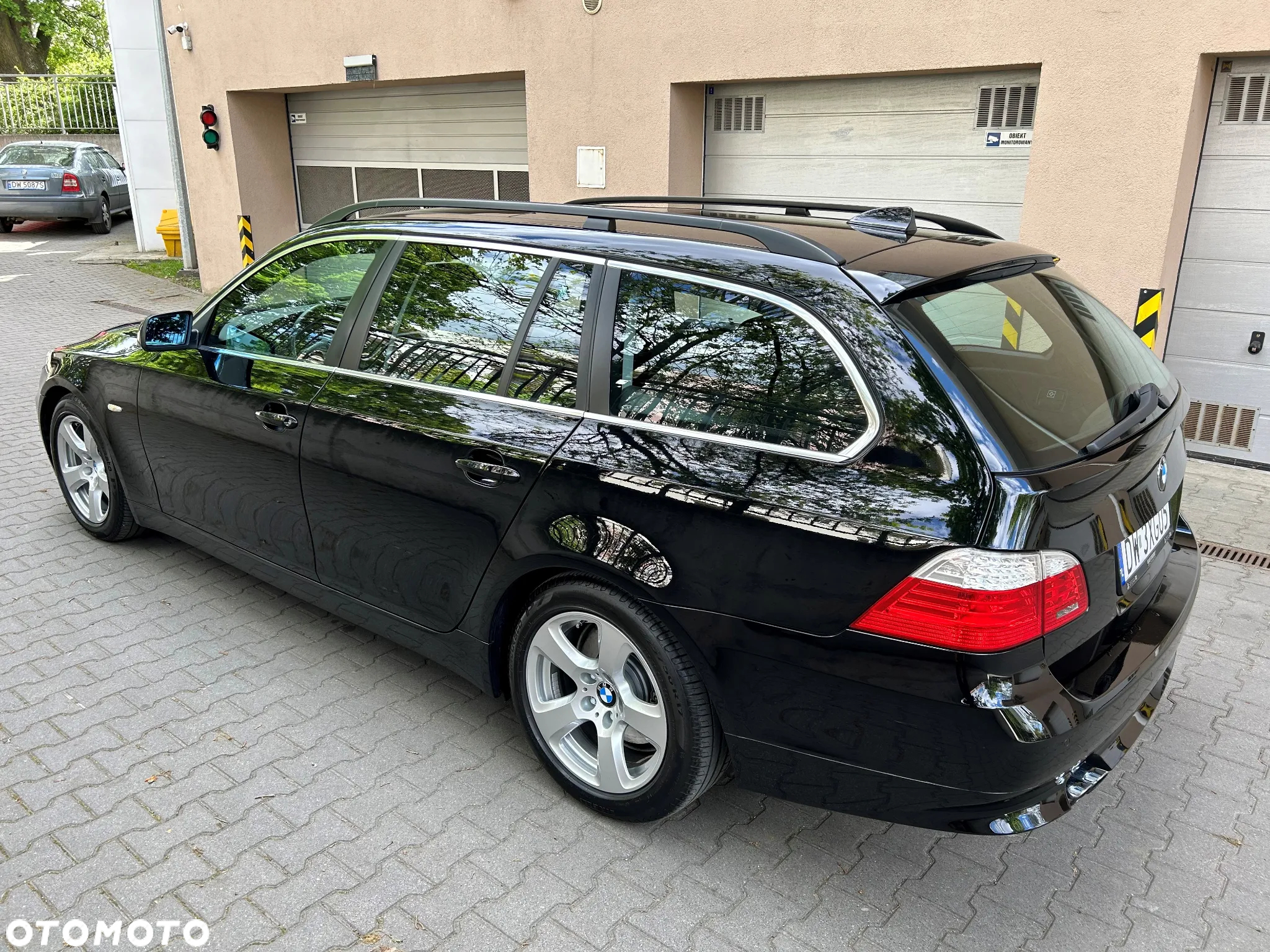 BMW Seria 5 525d Touring - 3