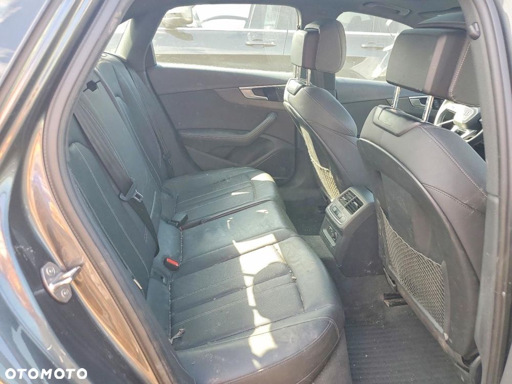 Audi A4 Limousine - 10
