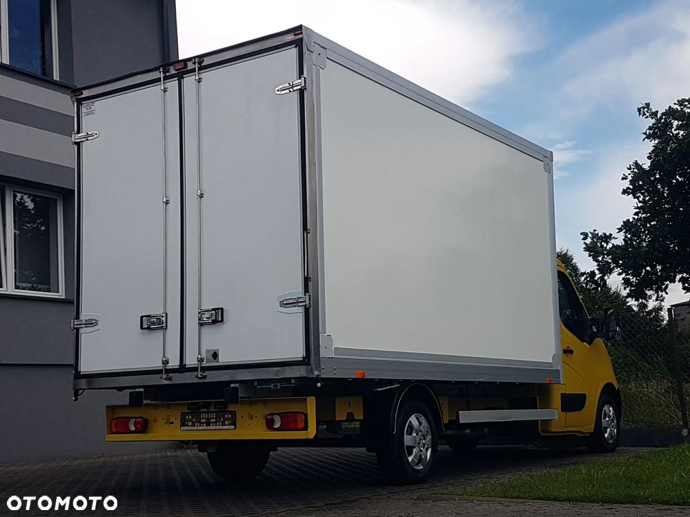 Renault MASTER KONTENER 8EP 4,22x2,23x2,24 KLIMA MANUAL KRAJOWY 6-BIEGÓW - 29