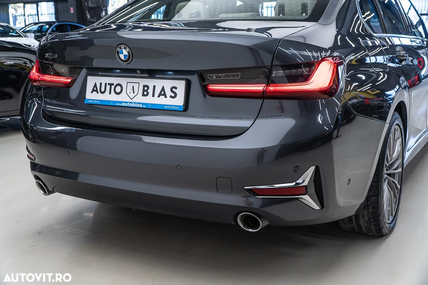 BMW Seria 3 320d xDrive AT Luxury Line - 16