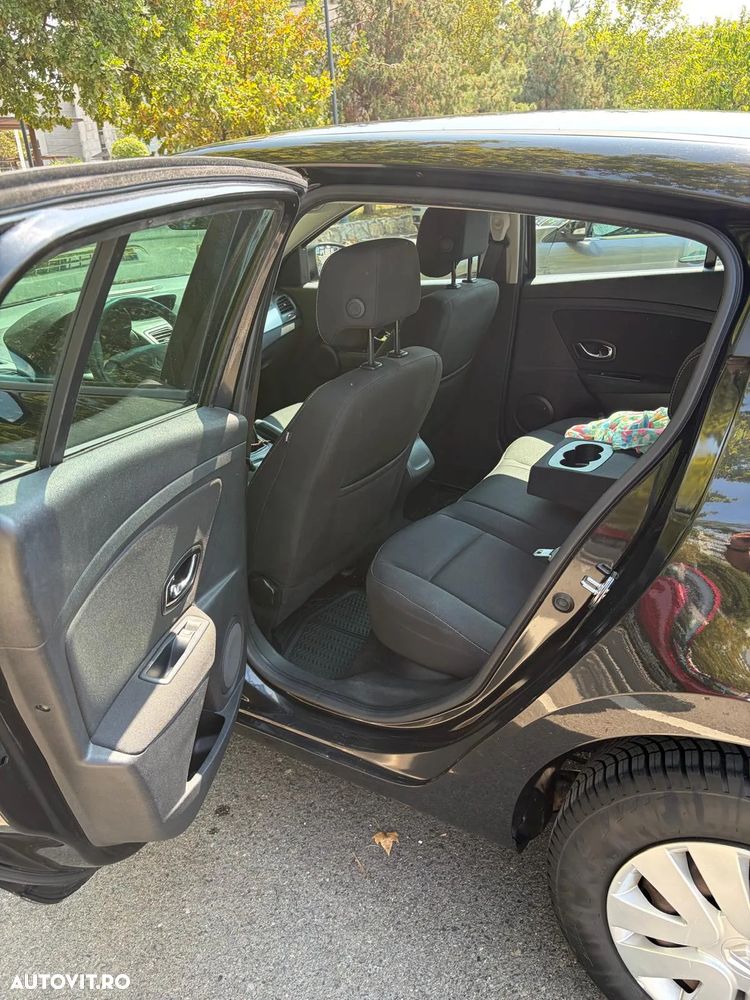 Renault Megane - 9