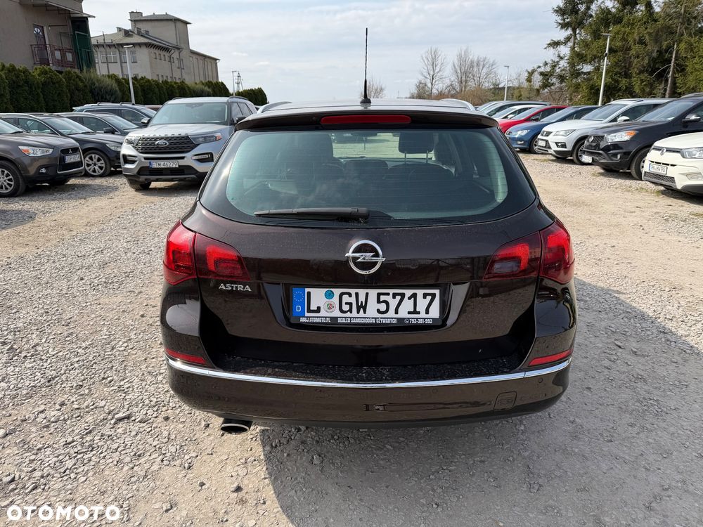 Opel Astra 1.4 Turbo - 5