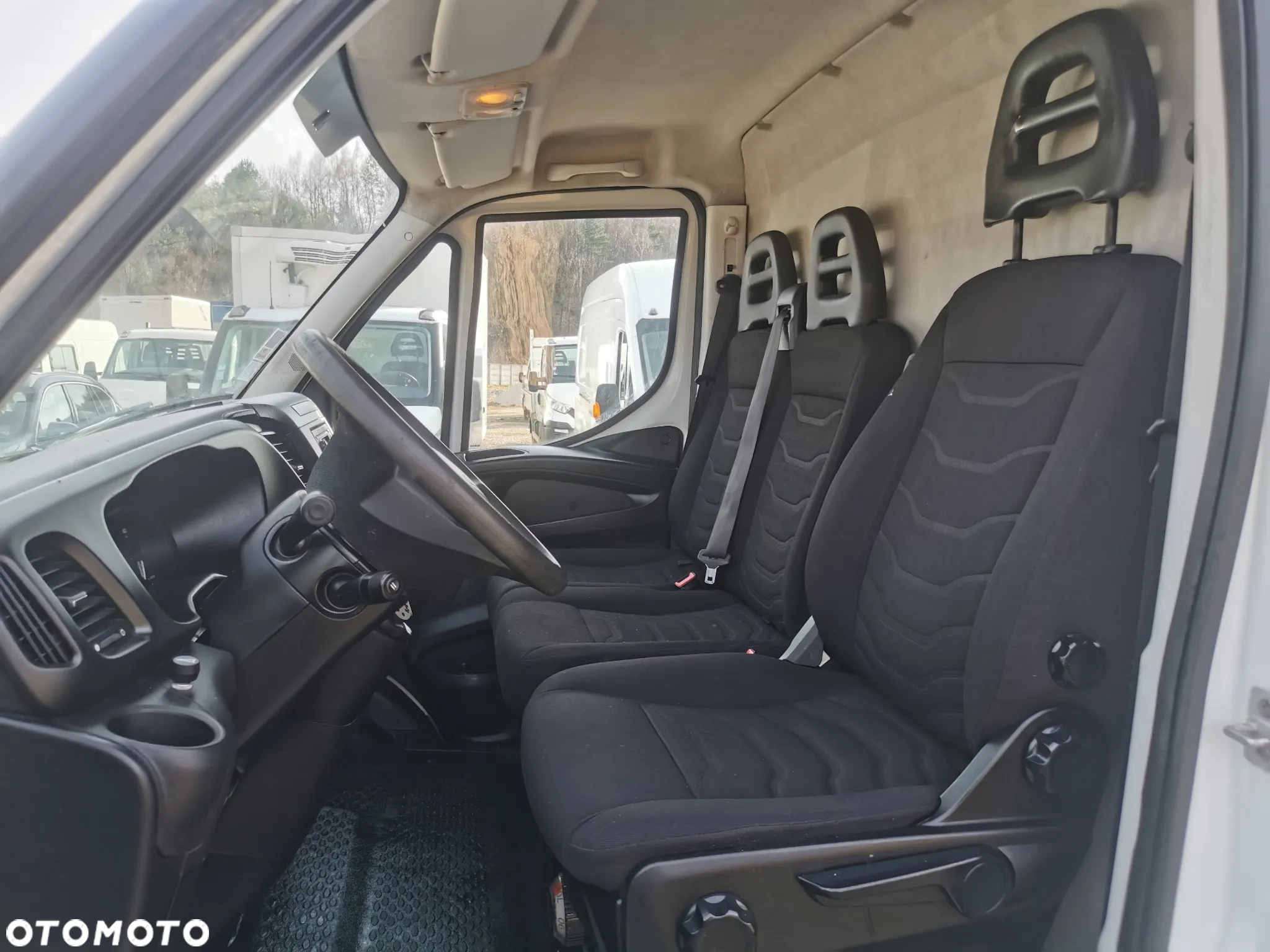 Iveco 35C13 Daily L3H2 bliźniak Klima 2.3-130KM 6-biegów Hak podwójne koła 35-130  L4H2 - 12
