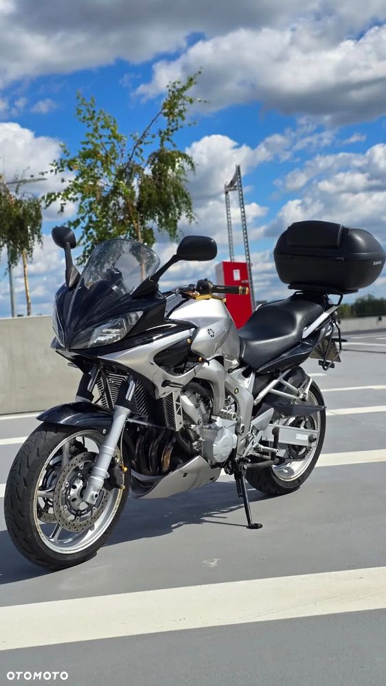 Yamaha FZ6 - 6