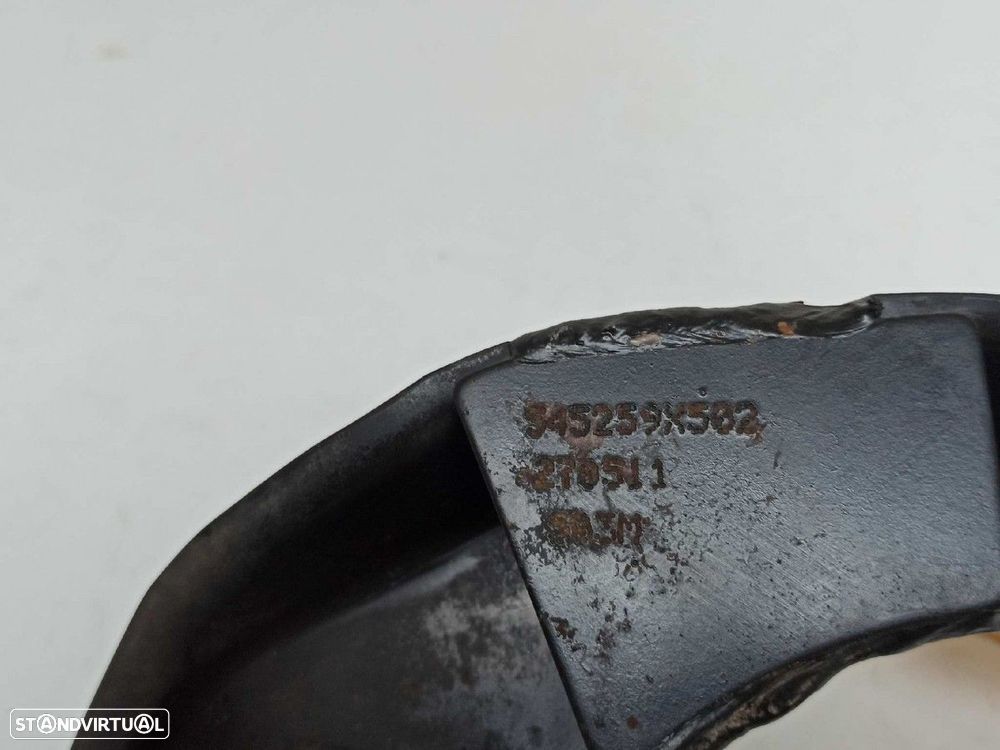 BRAÇO SUSPENSÃO SUPERIOR FRENTE ESQUERDO RENAULT MAXITY FG 150.35/45 - 4