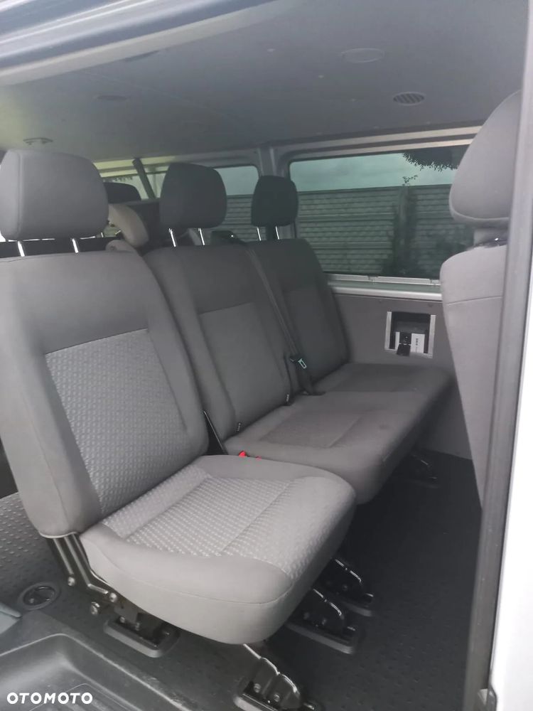 Volkswagen Transporter T5 TDI L2H1 - 6