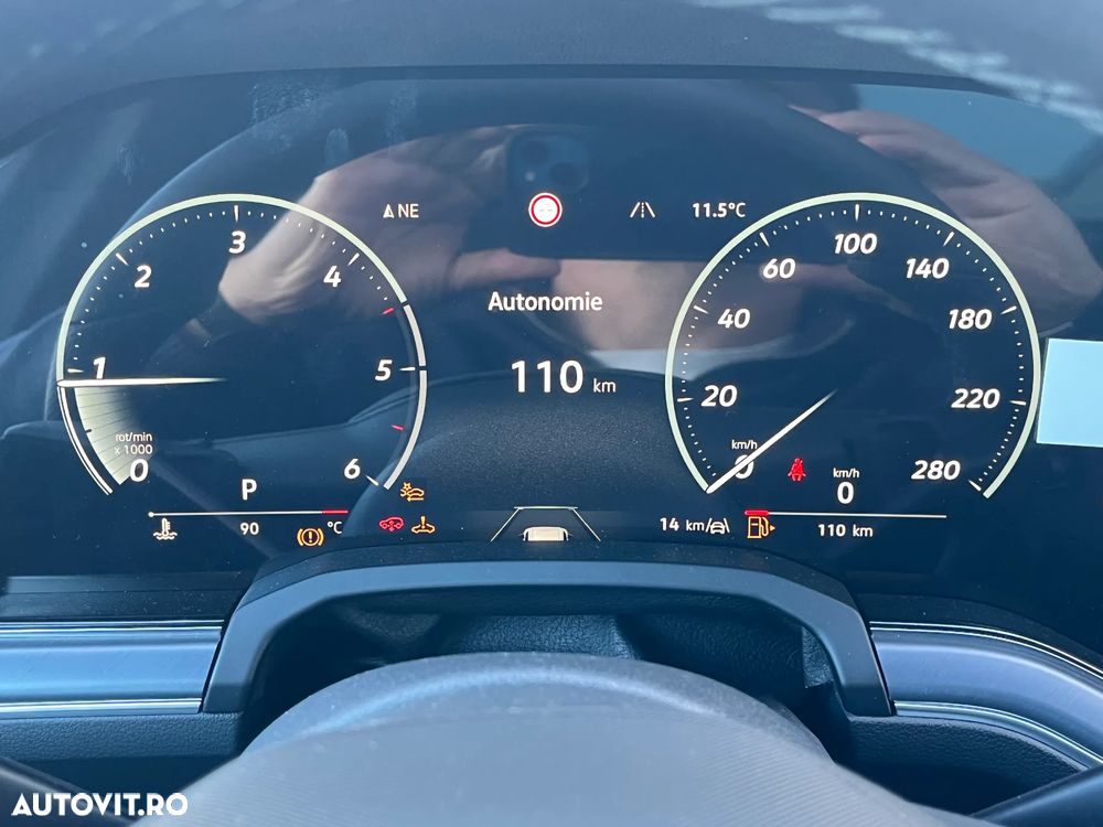 Volkswagen Touareg V6 TDI 4MOTION R-Line - 18