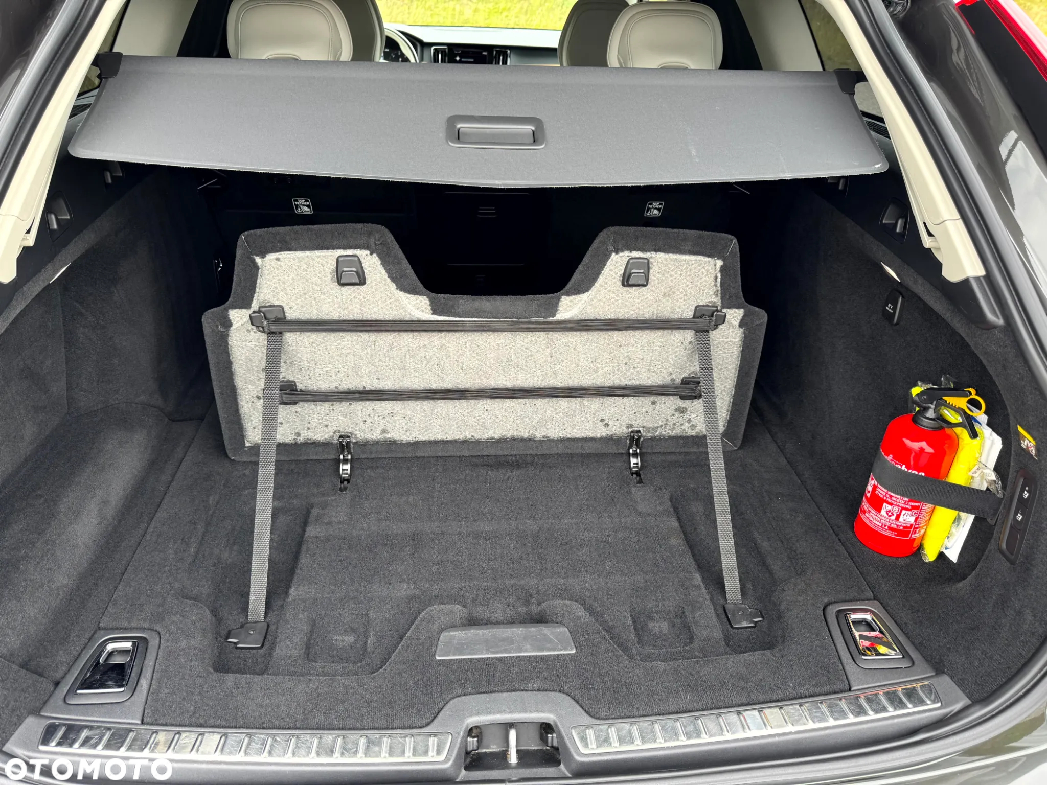 Volvo V90 D4 Inscription - 28