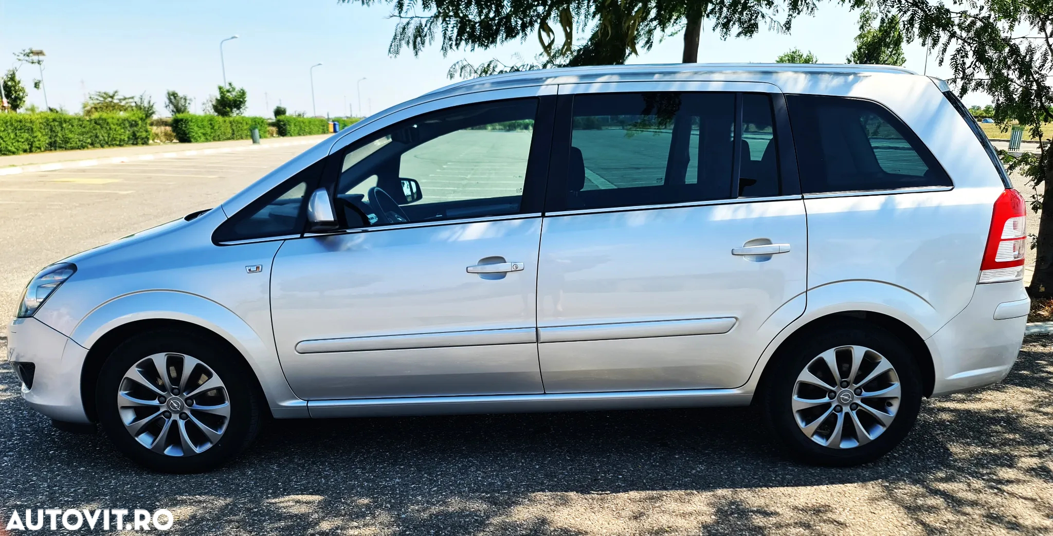 Opel Zafira 1.7 CDTI Cosmo - 17
