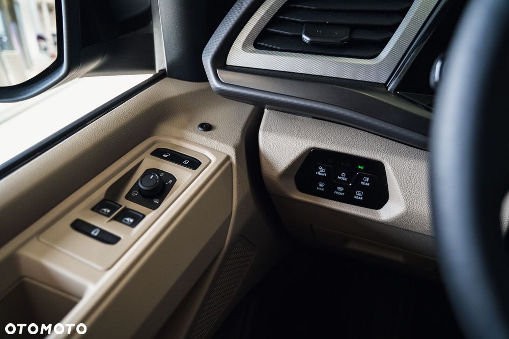 Volkswagen California - 19