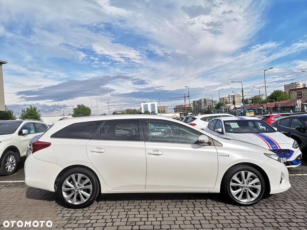 Toyota Auris 1.8 VVT-i Automatik Comfort - 5
