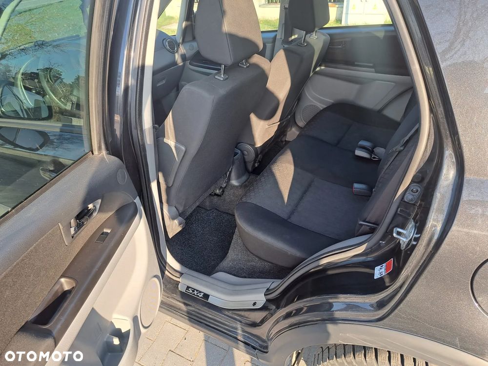 Suzuki SX4 1.6 Moonlight Edition 4WD - 17