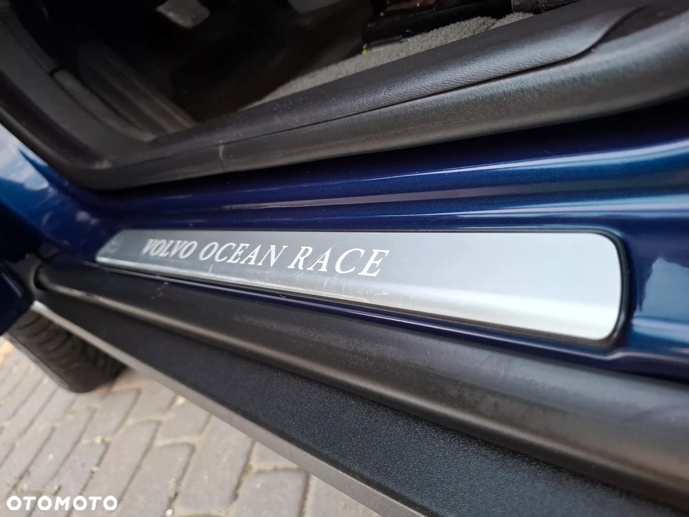 Volvo XC 70 2.4D AWD Summum - 30