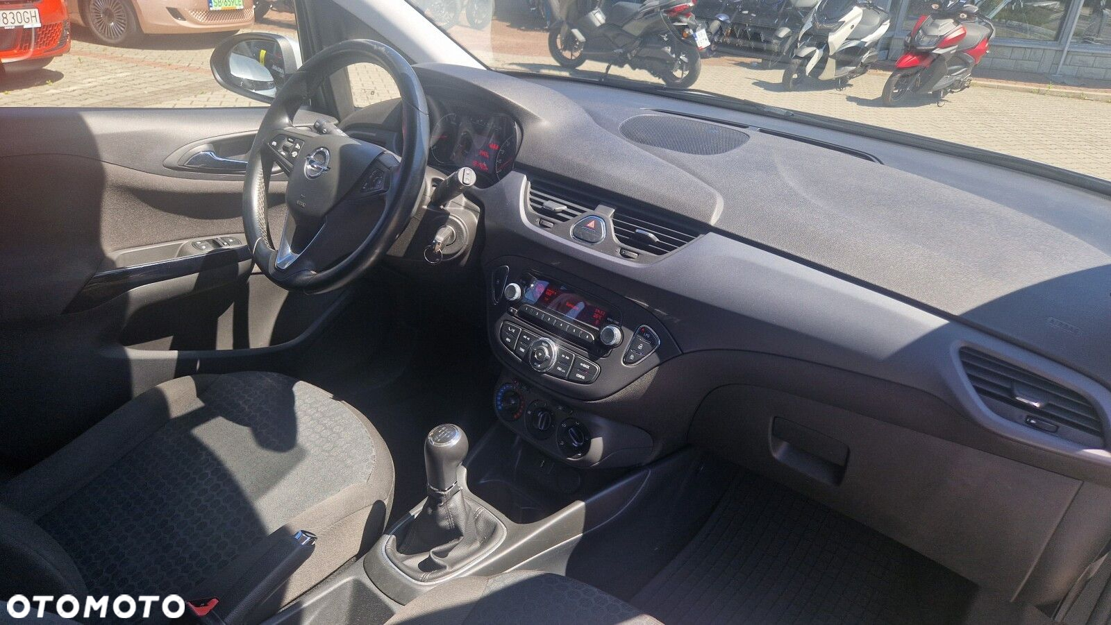 Opel Corsa - 18