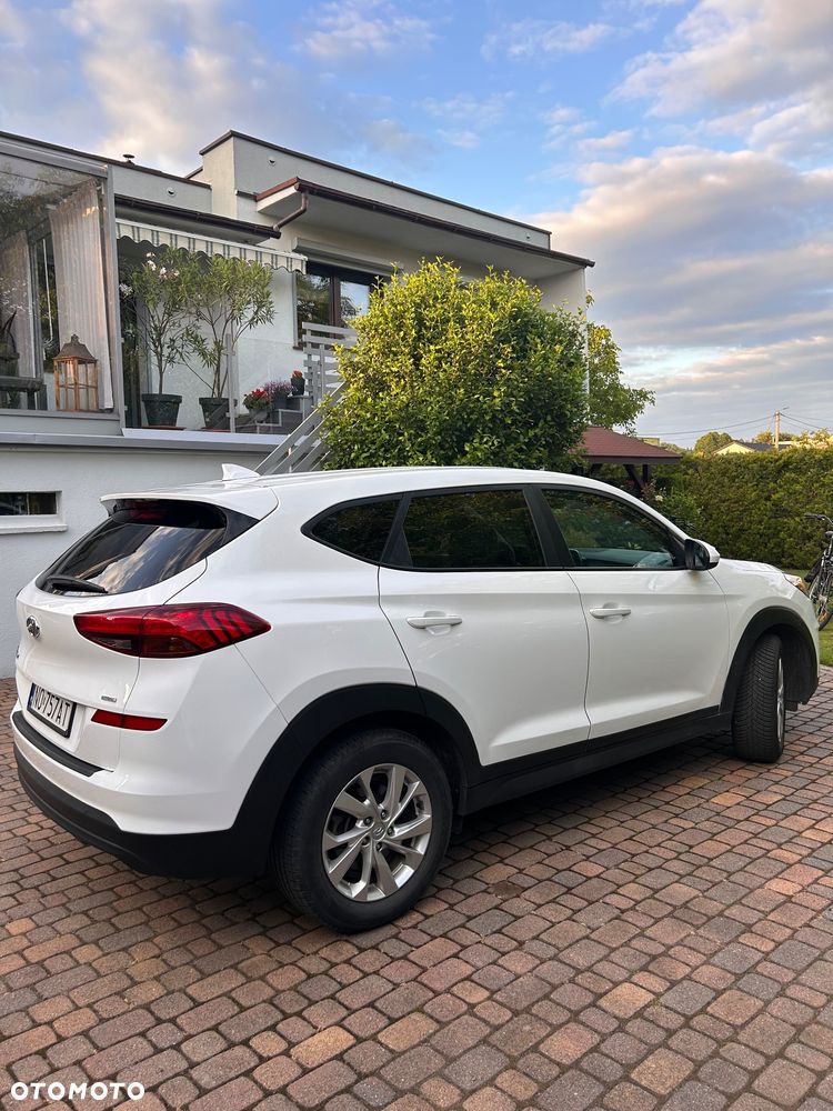 Hyundai Tucson - 2