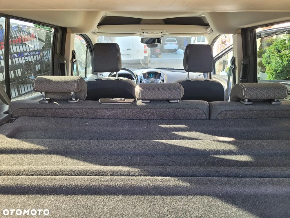 Ford Tourneo Connect 1.0 EcoBoost Titanium - 6