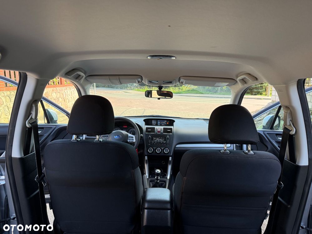 Subaru Forester 2.0i Exclusive - 13