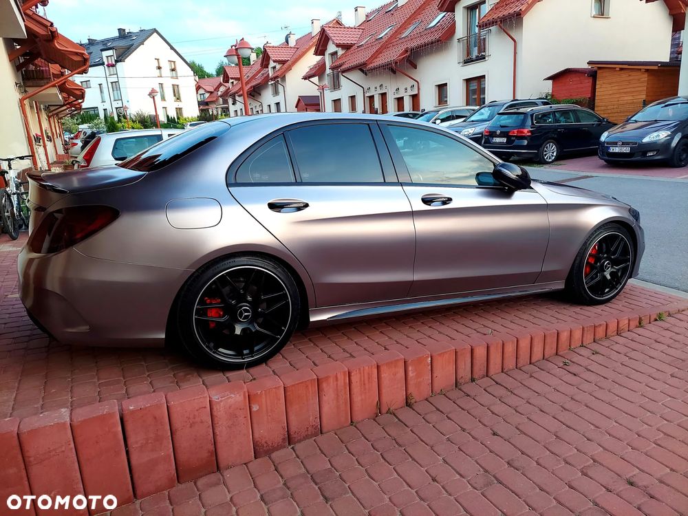 Mercedes-Benz Klasa C 300 7G-TRONIC AMG Line - 20