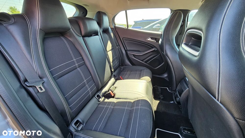 Mercedes-Benz GLA 200 (CDI) d - 16