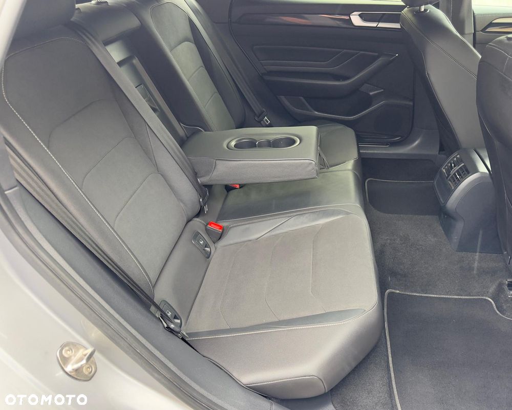 Volkswagen Arteon 2.0 TSI R-Line DSG - 31