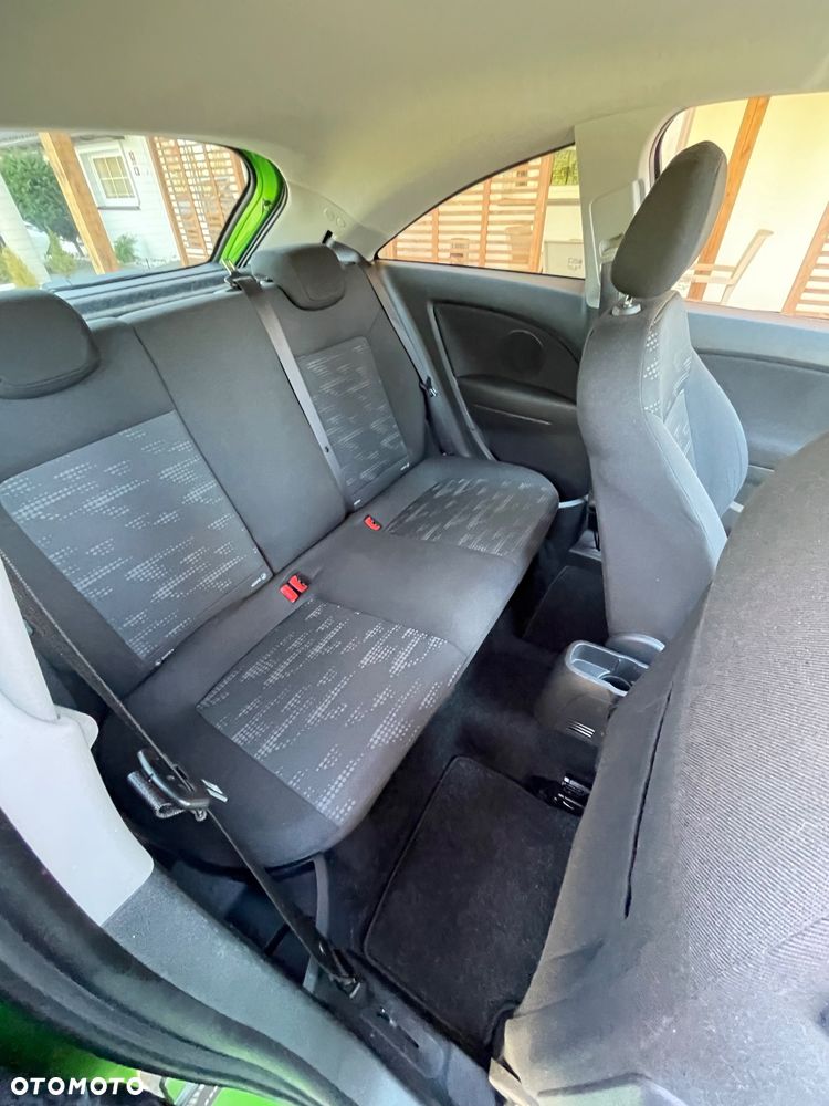 Opel Corsa - 22