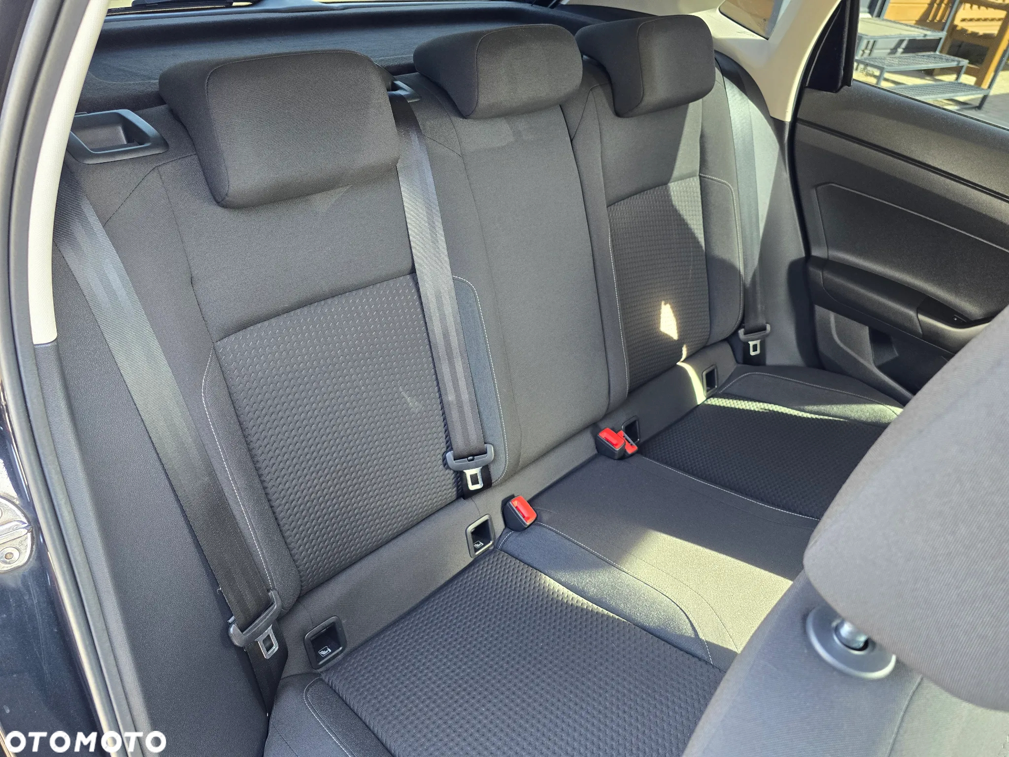 Volkswagen Polo - 14