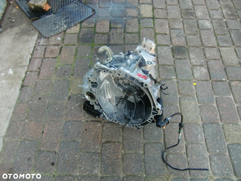 SKRZYNIA BIEGÓW CITROEN PEUGEOT 20ET52