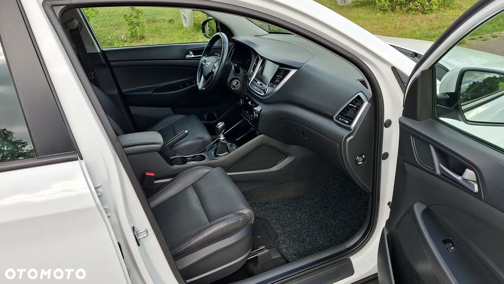 Hyundai Tucson 1.6 Turbo 2WD Passion - 30