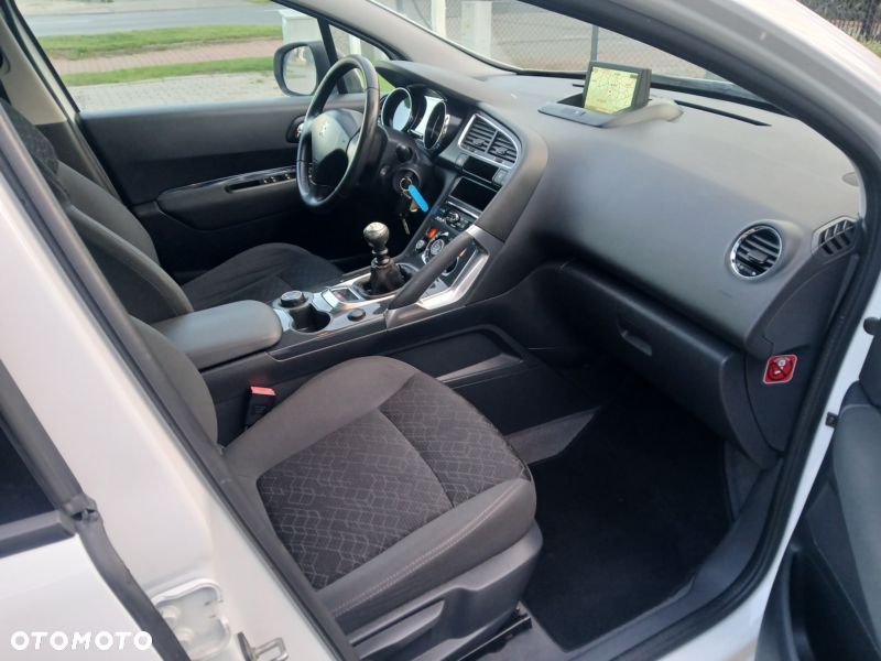 Peugeot 3008 1.6 BlueHDi Active S&S - 9