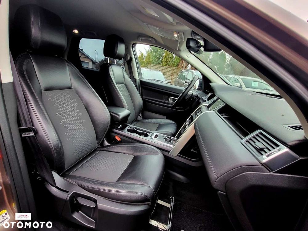 Land Rover Discovery Sport - 7