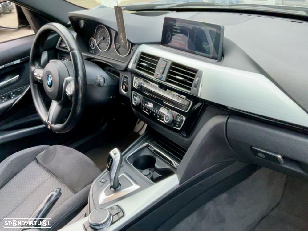 BMW 320 d Aut. M Sport - 11