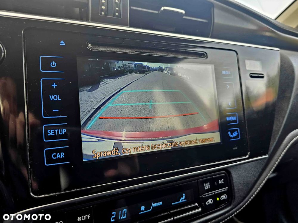 Toyota Auris - 19